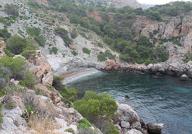 Cala de la Doncella.