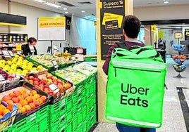 Supeco y Uber Eats ponen en marcha el servicio de 'delivery' en Málaga