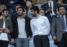 Nayef, Rakan, Nasser y Abdullah Al-Thani, en un partido del Málaga en el palco de La Rosaleda.