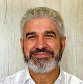 Vicente Fernández y Carlos F. Grisby, ganadores del XXXIV Premio Fundación Unicaja de Relatos