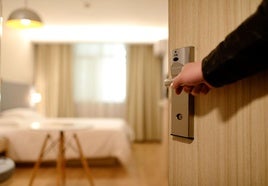 ¿Te vas de vacaciones a un hotel? Este es el número de habitación que debes evitar
