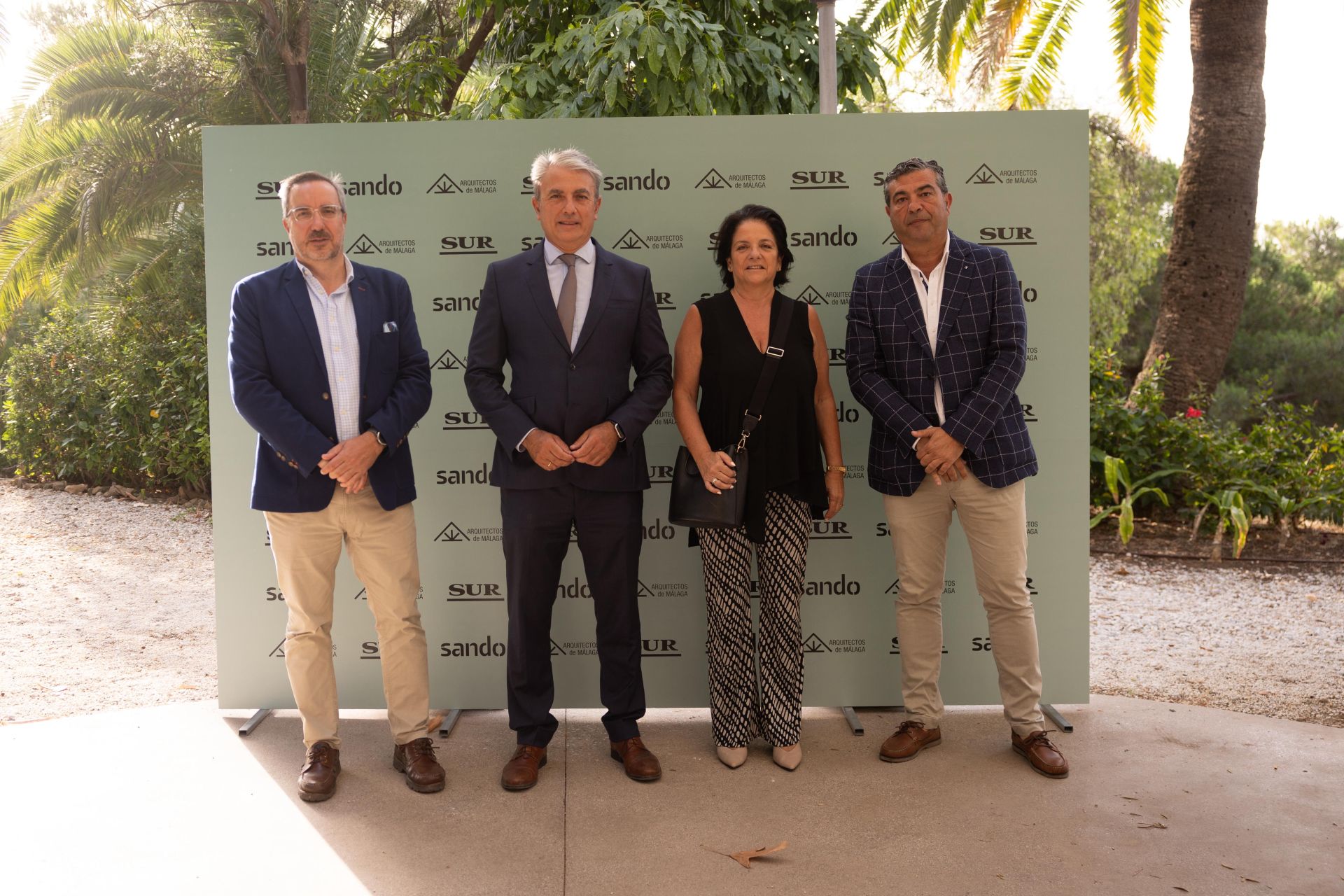 Coloquio entre la consejera de Fomento, Rocío Díaz, con el director de SUR, Manolo Castillo