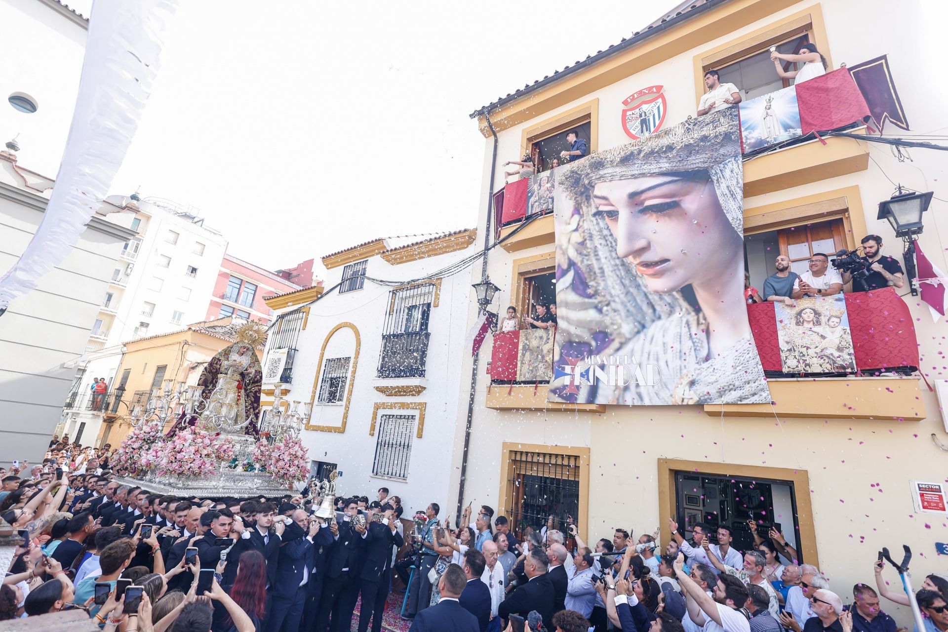 Salida procesional de la Virgen de la Trinidad