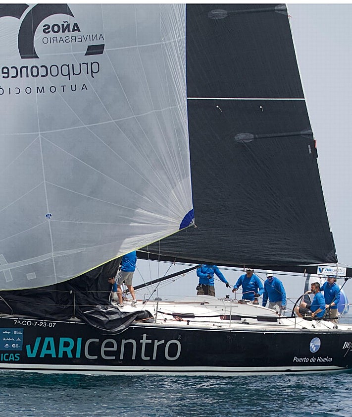 Imagen secundaria 2 - &#039;Tanit 6 Medilevel&#039;, &#039;De 6 Varicentro&#039; y &#039;Benahavís&#039; se reparten las coronas en la Málaga Sailing Cup