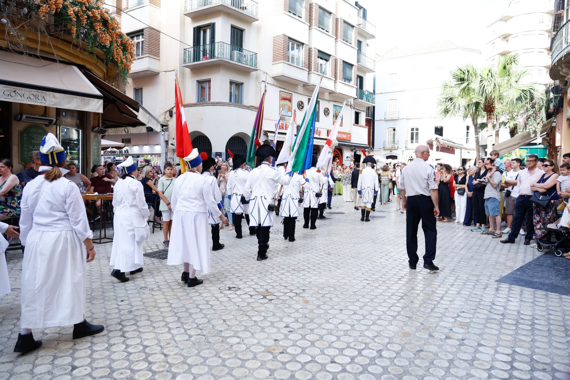 San Ciriaco y Santa Paula, los Patronos de Málaga, en procesión