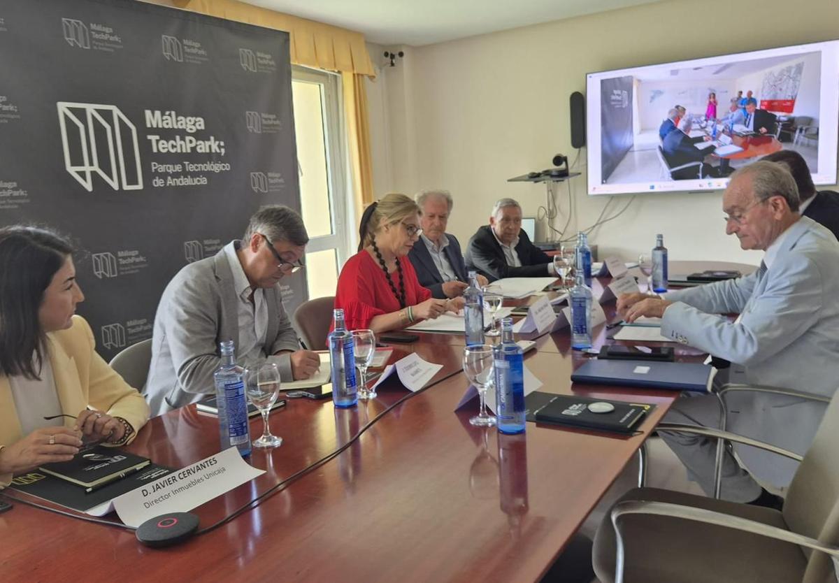 Imagen de la reunión de este lunes del Consejo de Administración del Málaga TechPark.