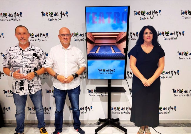 Acto de presentación de las novedades sobre la licitación de la segunda fase del futuro teatro torreño.