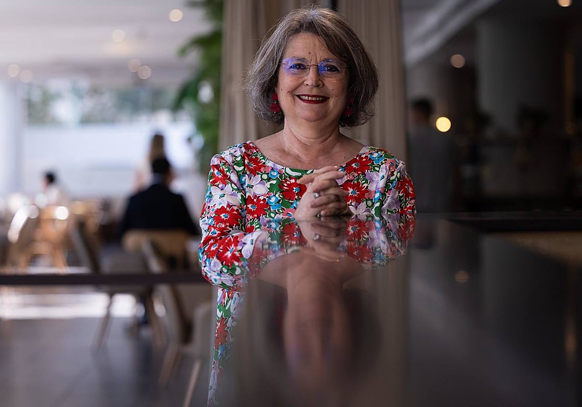 Elvira Roca rescata el personaje de la influyente Cornelia, personaje oscurecido por el tiempo.