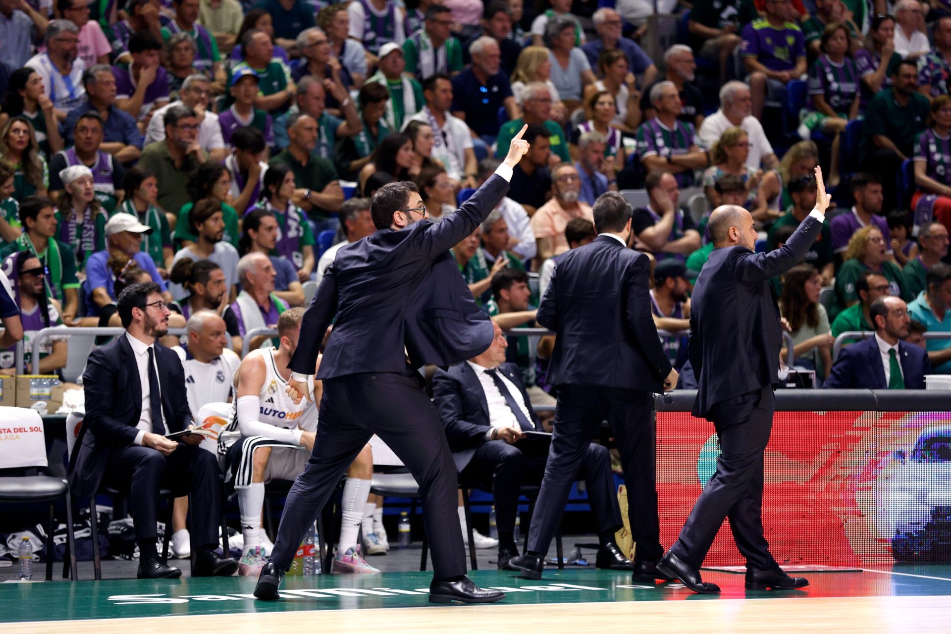 El cuarto duelo entre Unicaja y Real Madrid, en imágenes