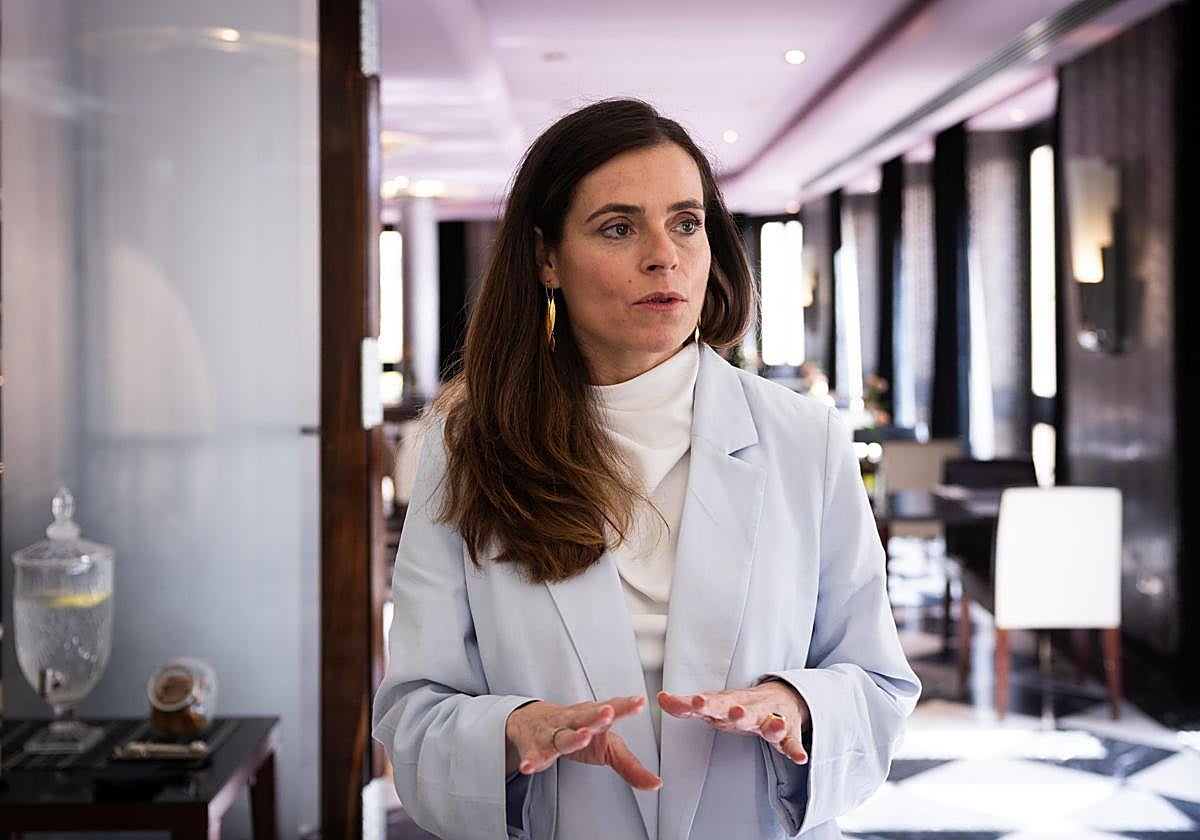 Isabel de Liniers, en un momento de la entrevista con SUR, en un hotel de Málaga.