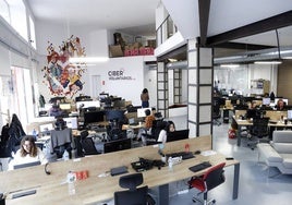 Vista general de la oficina que tiene la fundación en El Ejido.