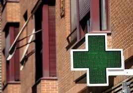 La Junta publica la lista provisional de solicitudes admitidas y excluidas en la adjudicación de nuevas farmacias en Andalucía