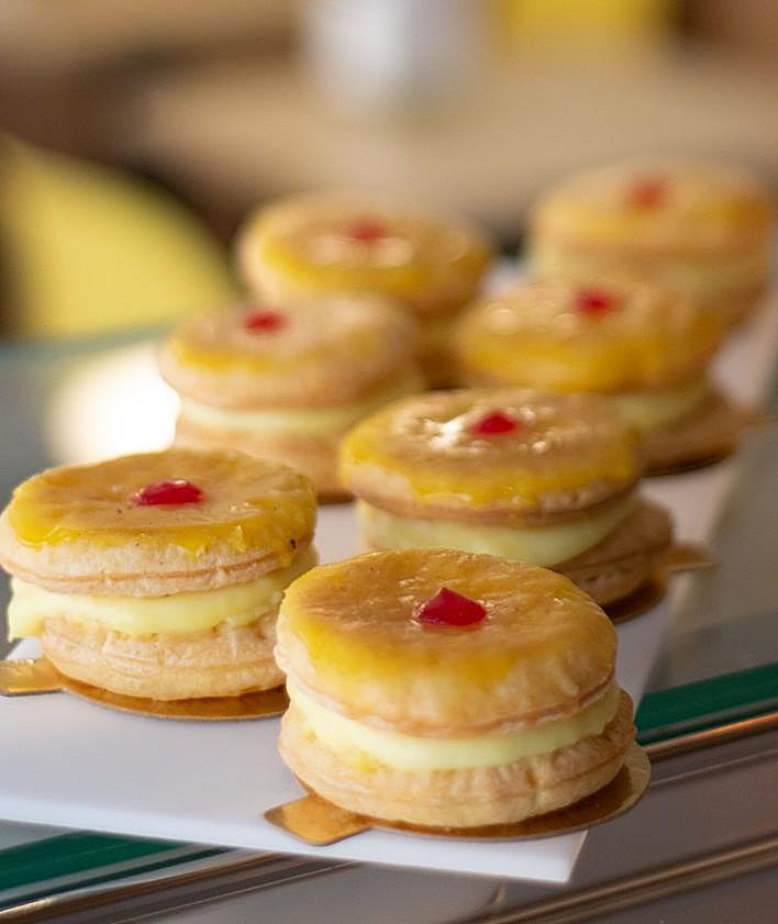 Imagen secundaria 2 - La Tasquita de Atarazanas, croissants sin gluten de Celi Ali Gluten Free y locas sin gluten de Celi Ali Gluten Free