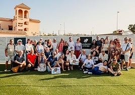 Fundación Unicaja y Marenostrum Fuengirola se han unido para llevar a usuarios de la Asociación para la Lucha Contra las Enfermedades Renales de Málaga (ALCER Málaga) al concierto de la banda Maná