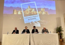 El consejero de Universidad, José Carlos Gómez Villamandos, en último encuentro andaluz de clústeres.