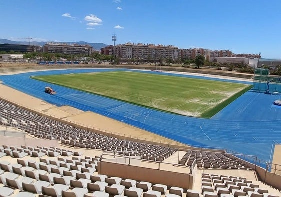 Imagen del estadio de atletismo de Málaga, que será el campo de juego para el Málaga durante las obras de La Rosaleda.