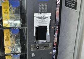 Esclarecen el robo con fuerza en máquinas expendedoras en el interior de un aparcamiento en Ronda