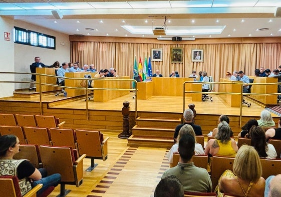 Imagen de la última sesión plenaria en el Ayuntamiento veleño celebrada el pasado mes de mayo.