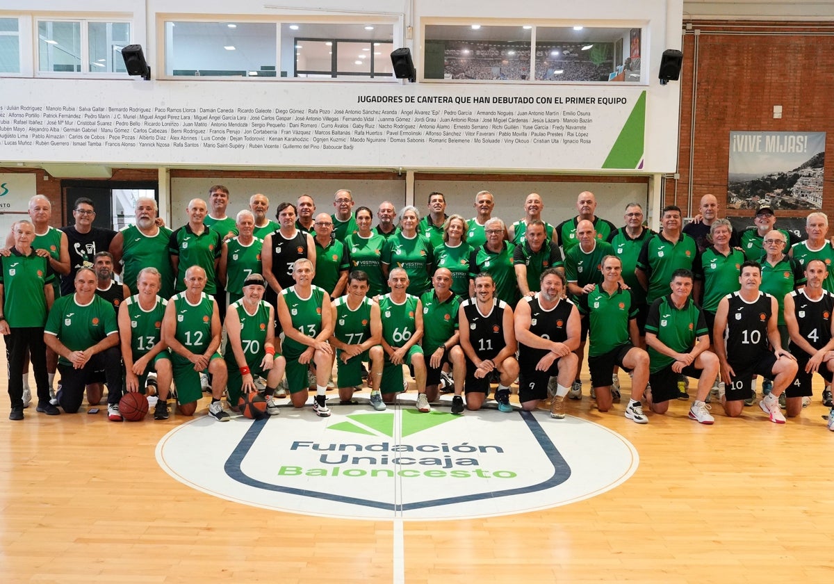 La Asociación de Baloncesto Unicaja Máster se presenta en el Martín Urbano