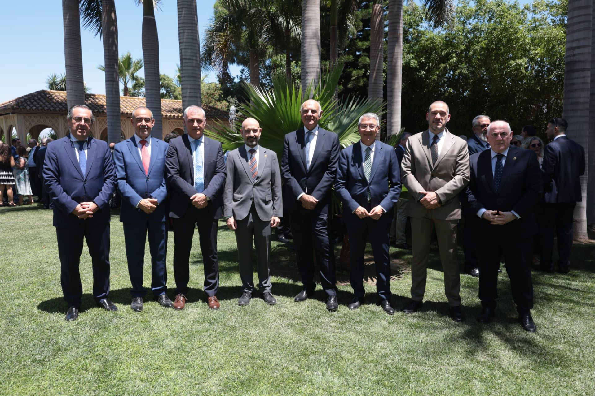 Despedida entre honores al comisario provincial de Málaga