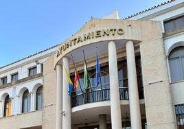 El Ayuntamiento de Rincón de la Victoria.