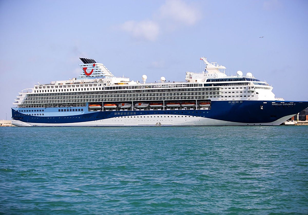 Vista del crucero 'Marella Explorer 2', que hará escala en Málaga.