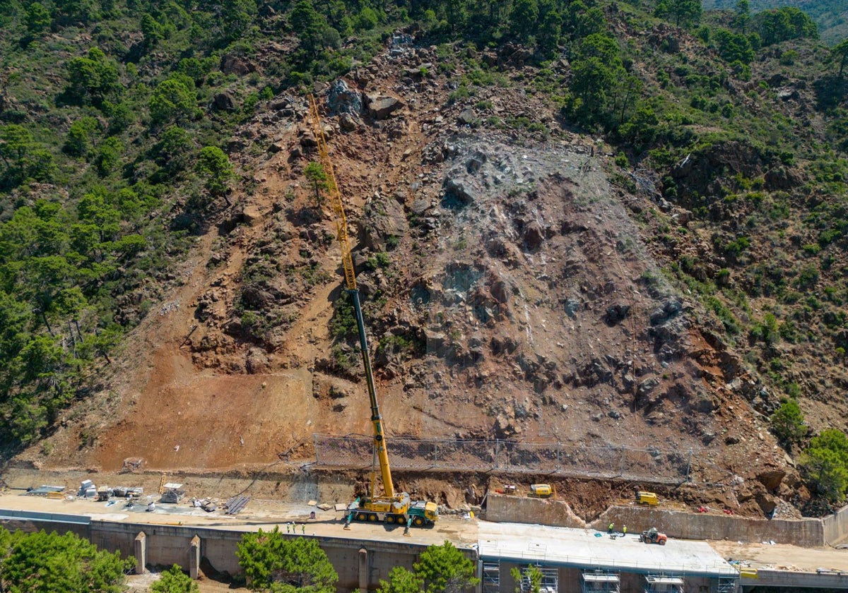 Las obras de emergencia en la Ronda-San Pedro acortan plazos y permiten reabrir al tráfico el día 14