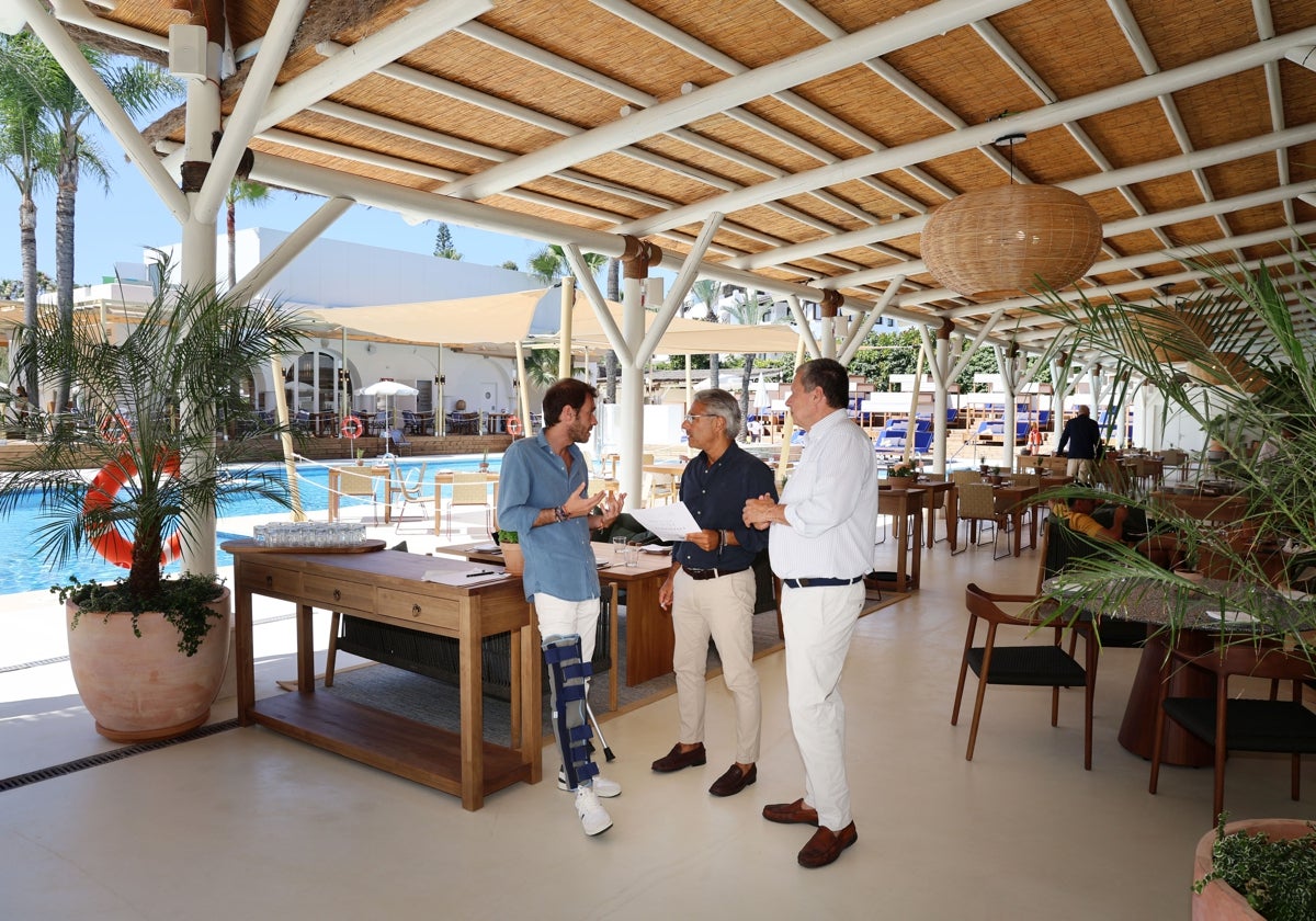 El concejal de Urbanismo, José Eduardo Díaz, ha visitado hoy las instalaciones de Meliá.