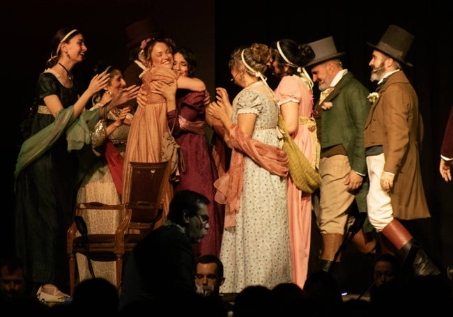 'La sonámbula' pone en escena una ópera semiseria de amor y desamor.