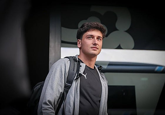 Carlos Dotor, en sus primeras horas como jugador del Sporting.