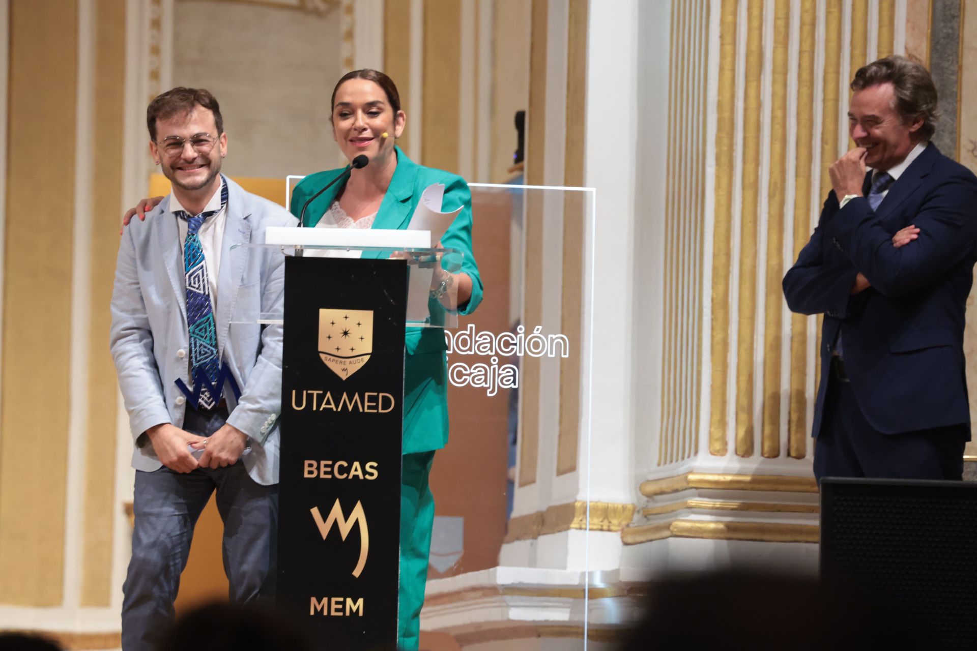 La Utamed entrega sus becas para el próximo curso