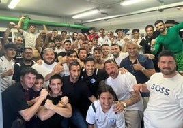 Jugadores y directivos de El Palo.