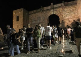 Ríos de gente recorren las calles de la ciudad durante este fin de semana para admirar todos los espectáculos