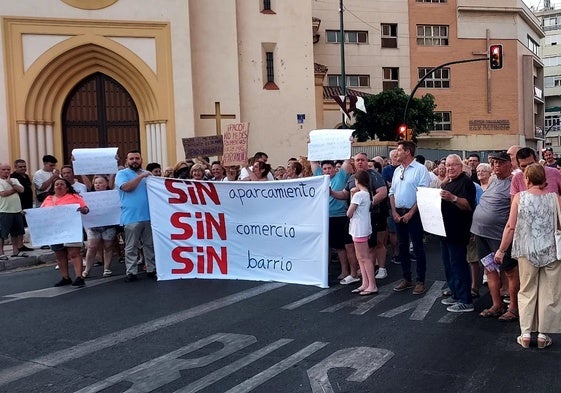 Protesta realizada el pasado miércoles en la barriada de Huelin.