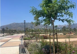 El parque cuenta unas 12 hectáreas de zonas verdes.