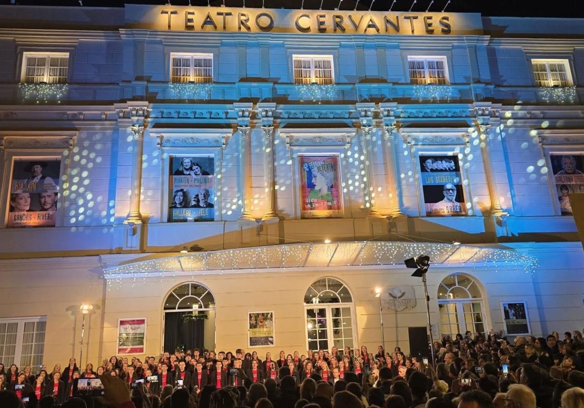Isoluz colabora con Teatro Cervantes desde hace más de 40 años.
