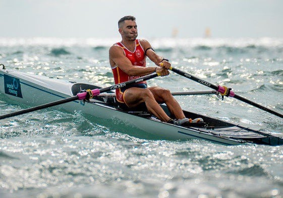 Adrián Miramón.