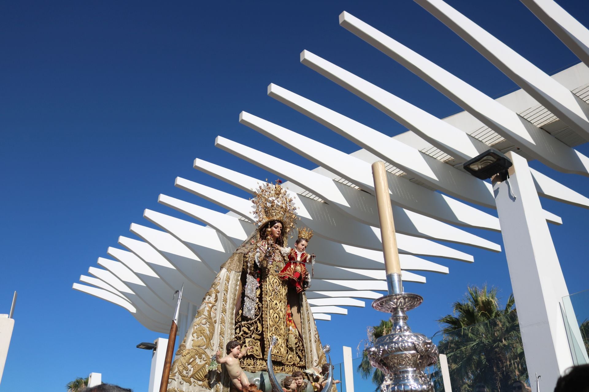 Procesión marinera de la Virgen del Carmen de El Perchel