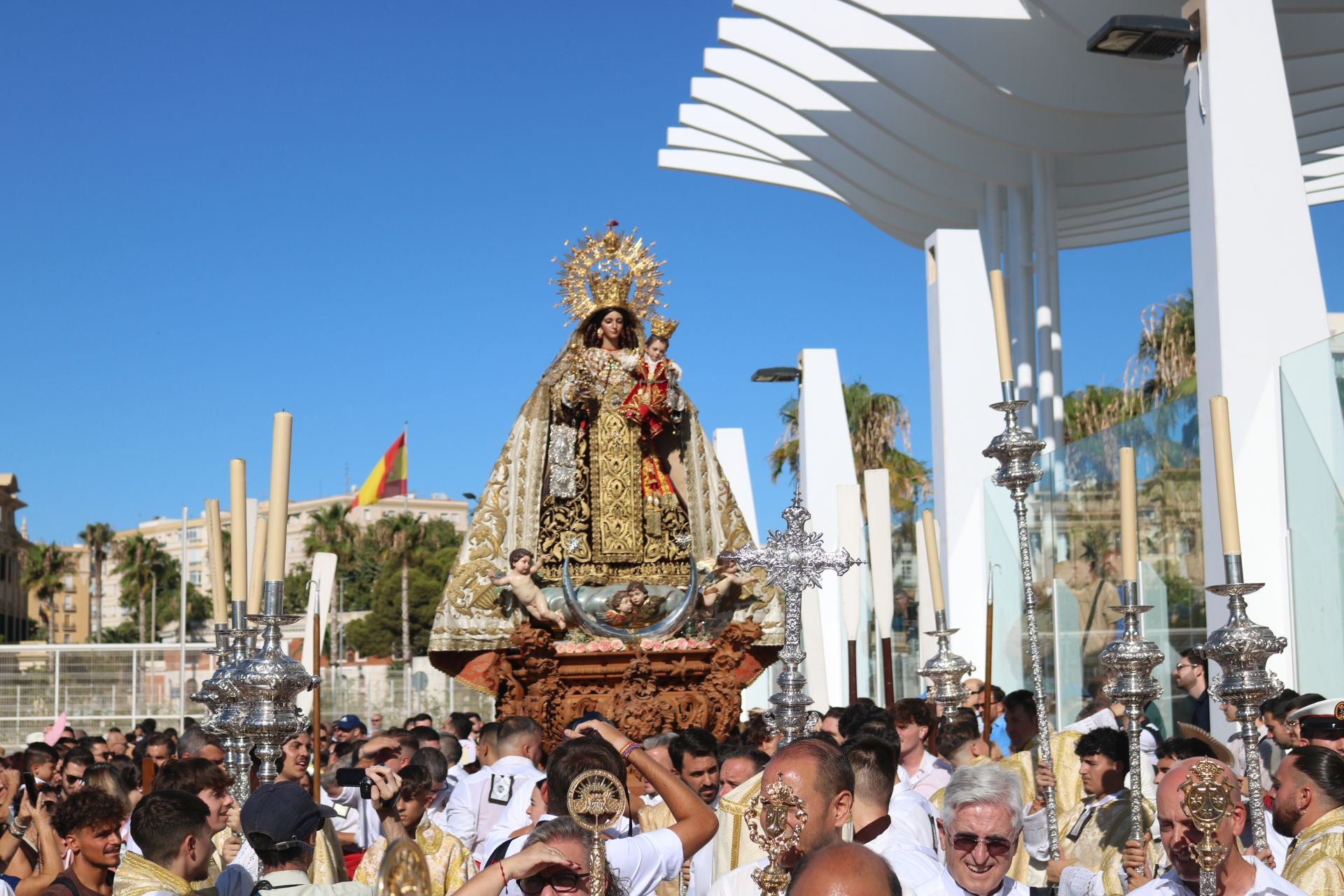 Procesión marinera de la Virgen del Carmen de El Perchel