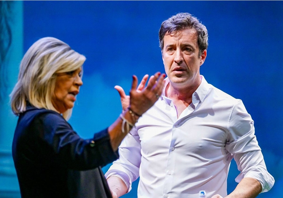 Terelu Campos y César Lucendo coprotagonizan esta obra de teatral, también escrita y dirigida por el actor.