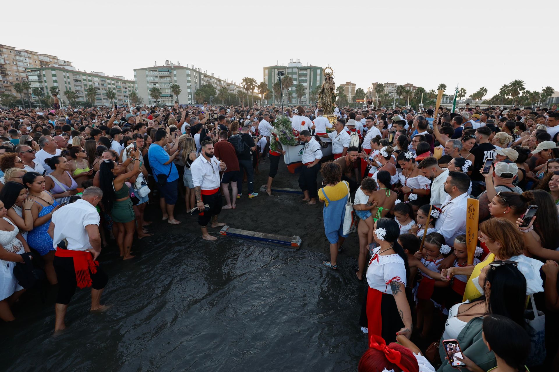 Procesión de la Virgen del Carmen de Huelin