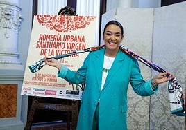 Toñi Moreno, en el acto de presentación como abanderada de la feria.
