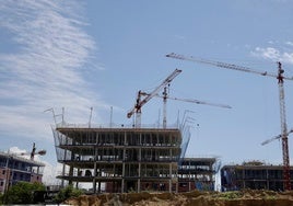 Construcción de viviendas en Málaga capital.