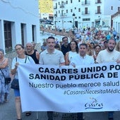 Manifestación en Casares por mejoras en el servicio sanitario del municipio.