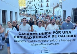 Manifestación en Casares por mejoras en el servicio sanitario del municipio.