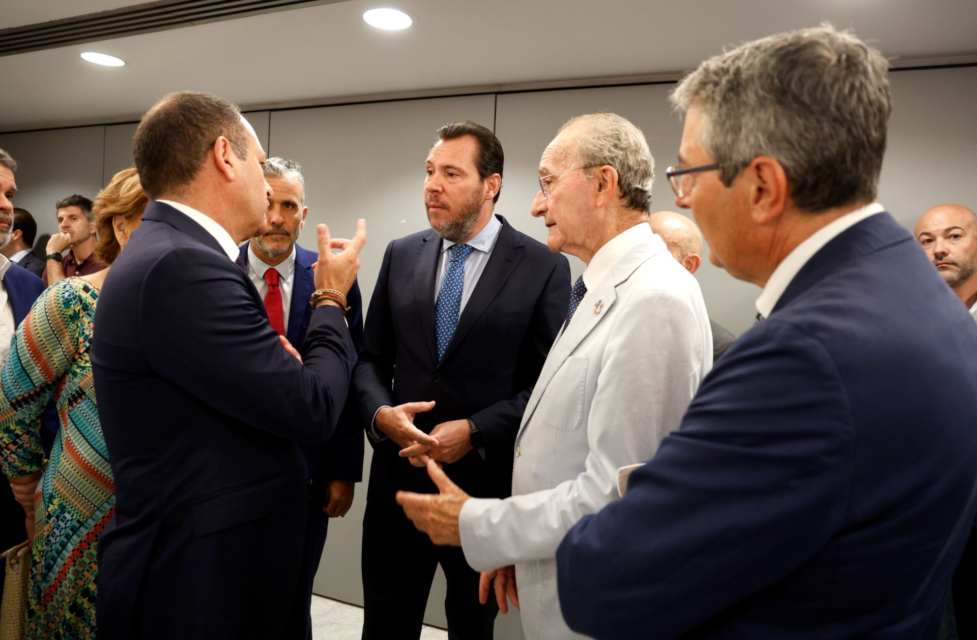 El ministro de Transportes anuncia nuevas inversiones en Málaga durante un Foro SUR