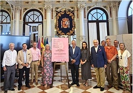 Presentación, en el Ayuntamiento, del cartel de la feria taurina de Málaga.