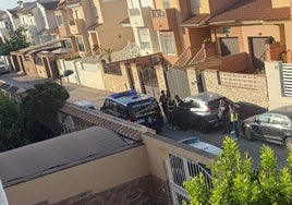 Imagen de la detención del presunto estafador, este martes en Logroño.