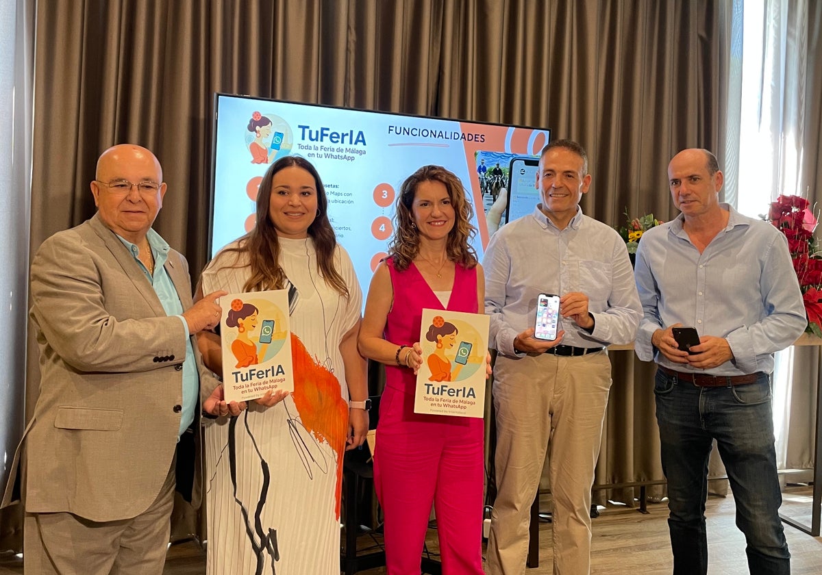 De izq a dcha: Manuel Curtido, Mercedes Martín, Gema Casquero, Francisco Orellana y Rodrigo Bocanegra.