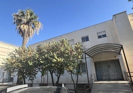 El centro de salud está cerrado desde el 2010